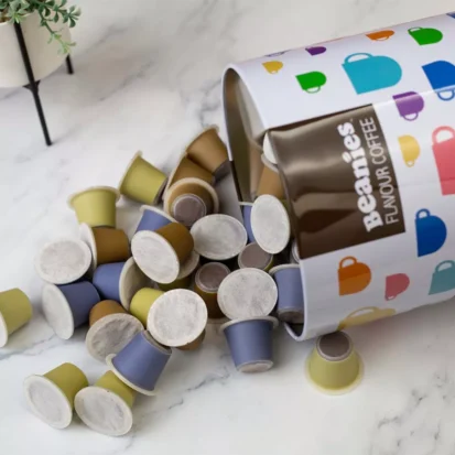 Gemischte Dose mit aromatisierten Kaffeepads x75